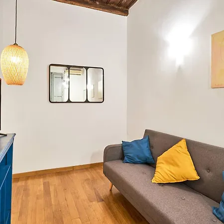 Apartment Trinity Rom