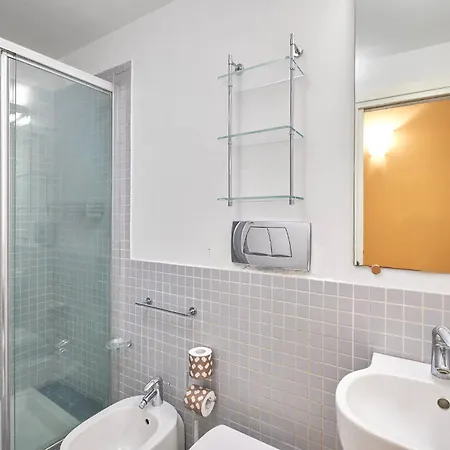 Apartament Trinity *